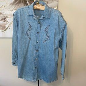 Blue notes denim shirt